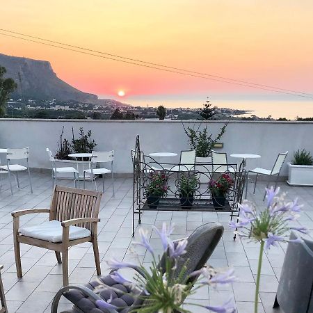 Casale Belvedere Vista Mare Valderice Bagian luar foto