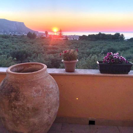 Casale Belvedere Vista Mare Valderice Bagian luar foto