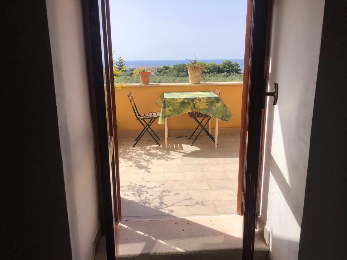 Casale Belvedere Vista Mare Valderice Bagian luar foto