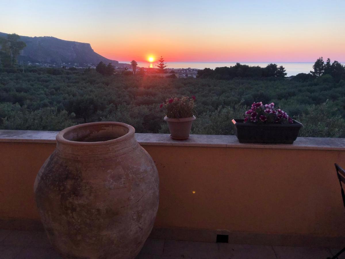 Casale Belvedere Vista Mare Valderice Bagian luar foto