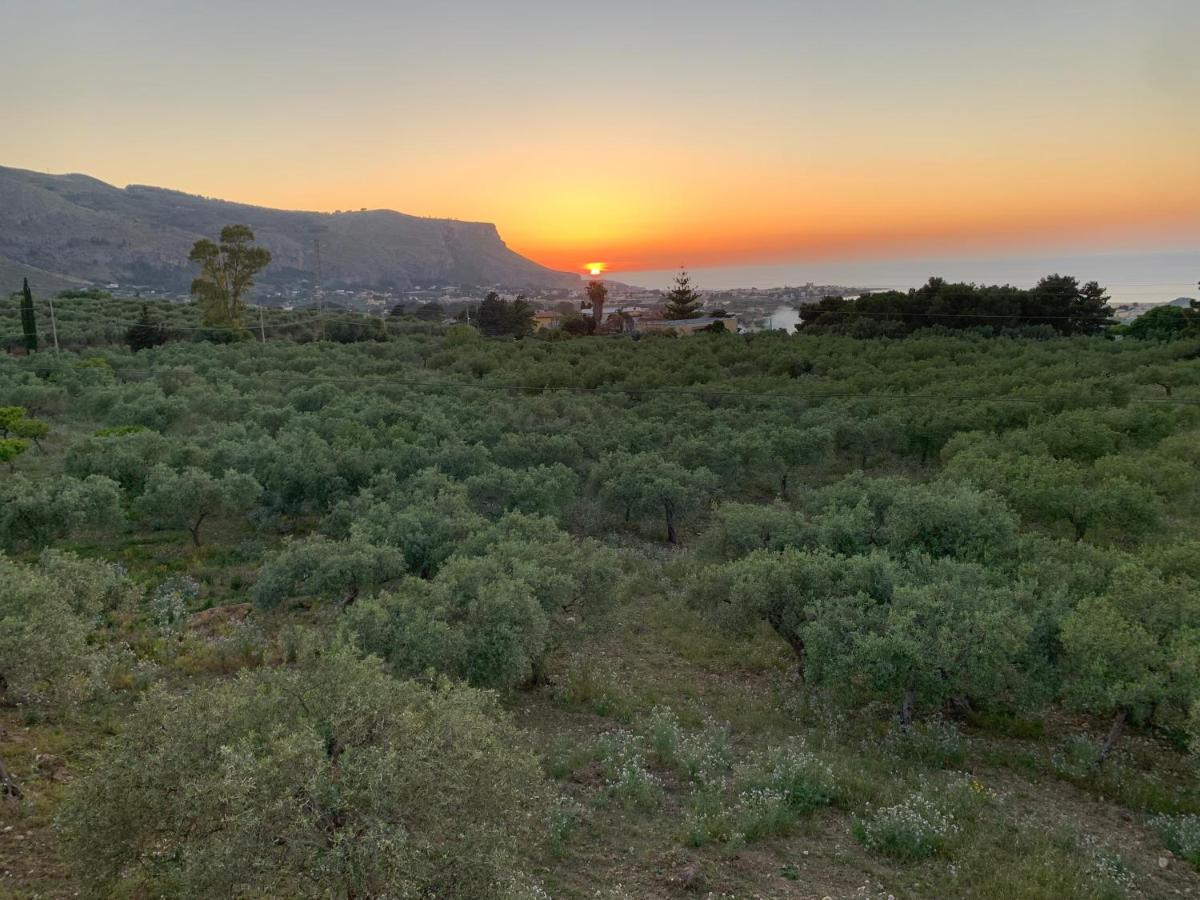 Casale Belvedere Vista Mare Valderice Bagian luar foto